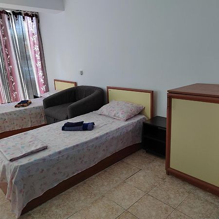 Tc Apartments Pantai Sunny Bagian luar foto