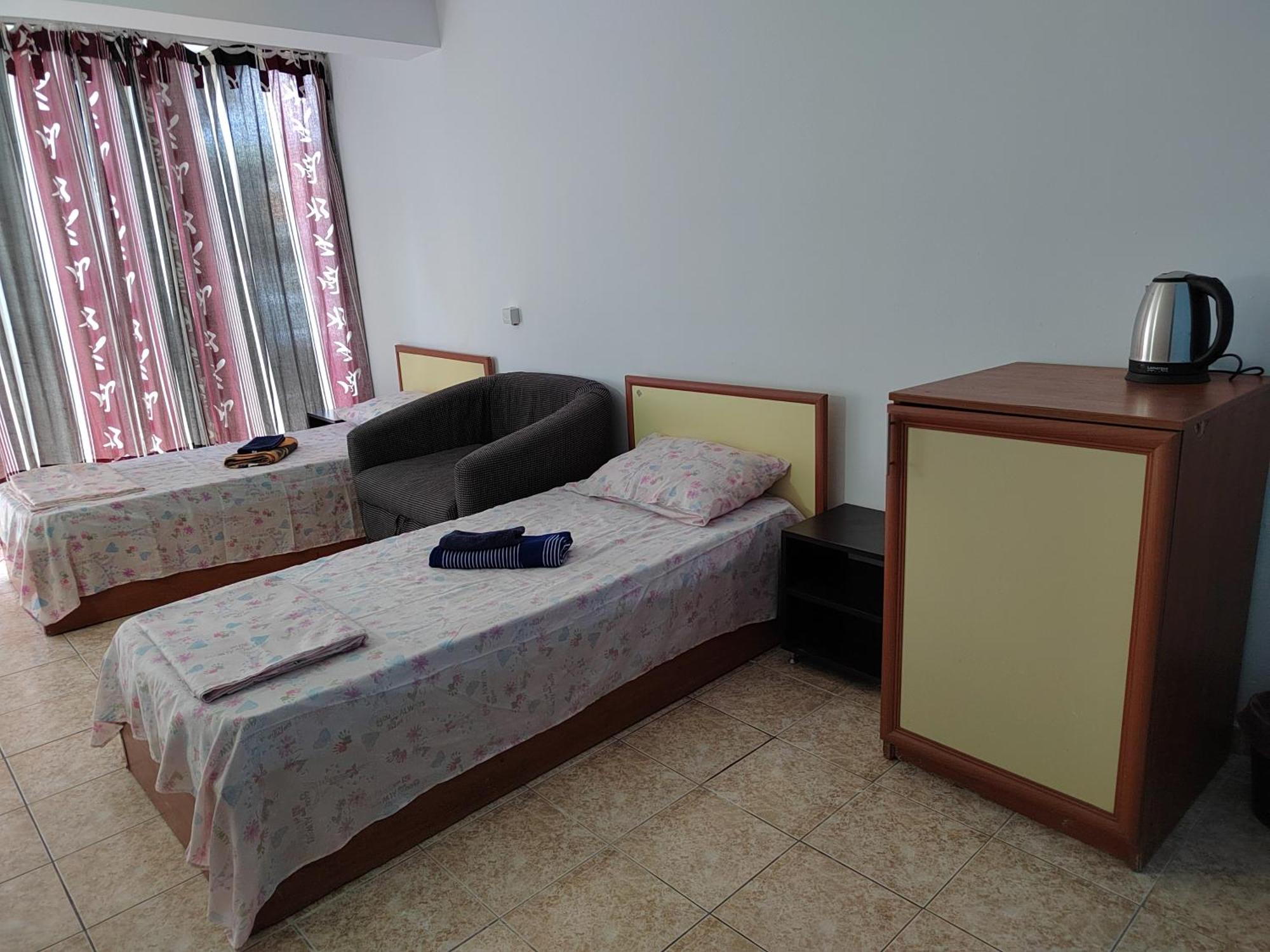 Tc Apartments Pantai Sunny Bagian luar foto