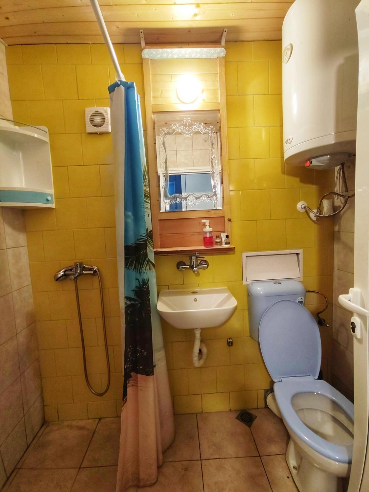 Tc Apartments Pantai Sunny Bagian luar foto