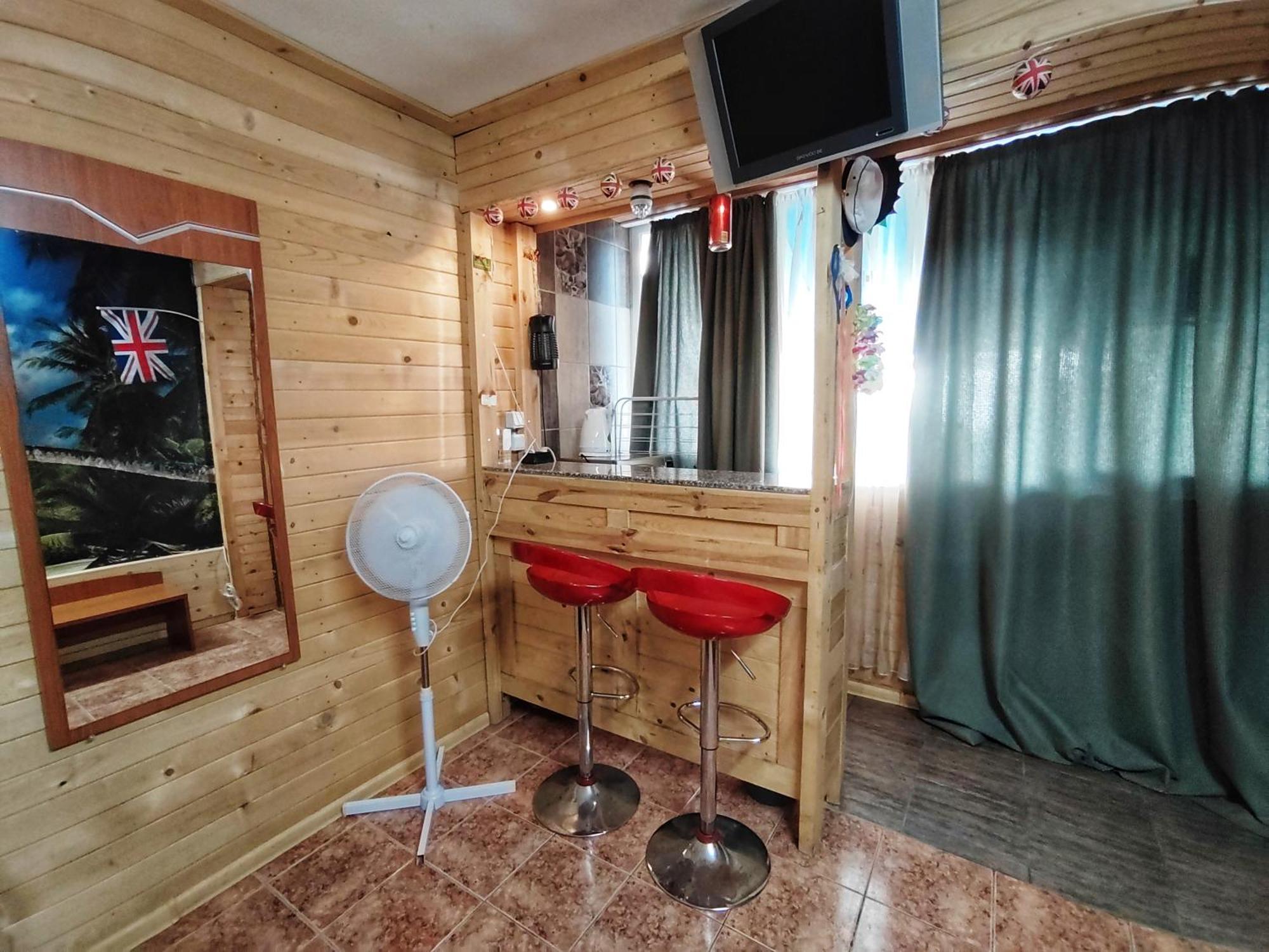 Tc Apartments Pantai Sunny Bagian luar foto
